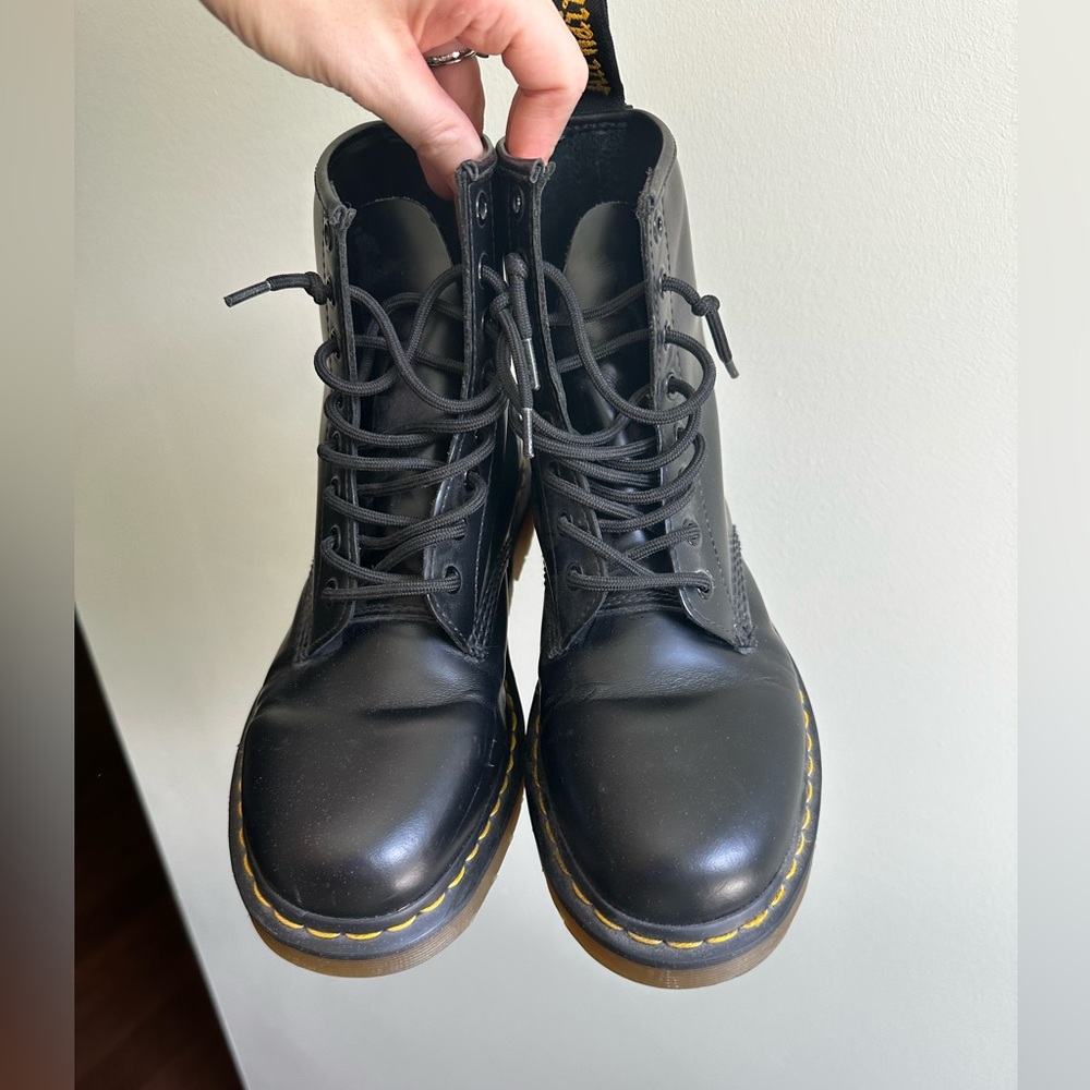 Dr Martens black combat boots - great condition! Size 8